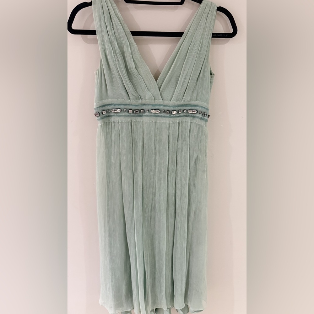 Elegant Silk Sleeveless Mint Green Dress